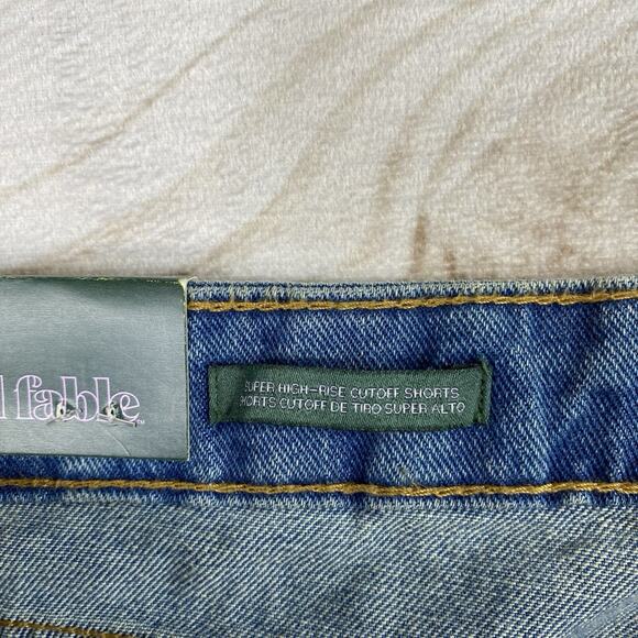 Wild Fable Shorts Womens Jr 17 Super High Rise Denim Jean 3” Inseam Cut Off NWT - Picture 3 of 11